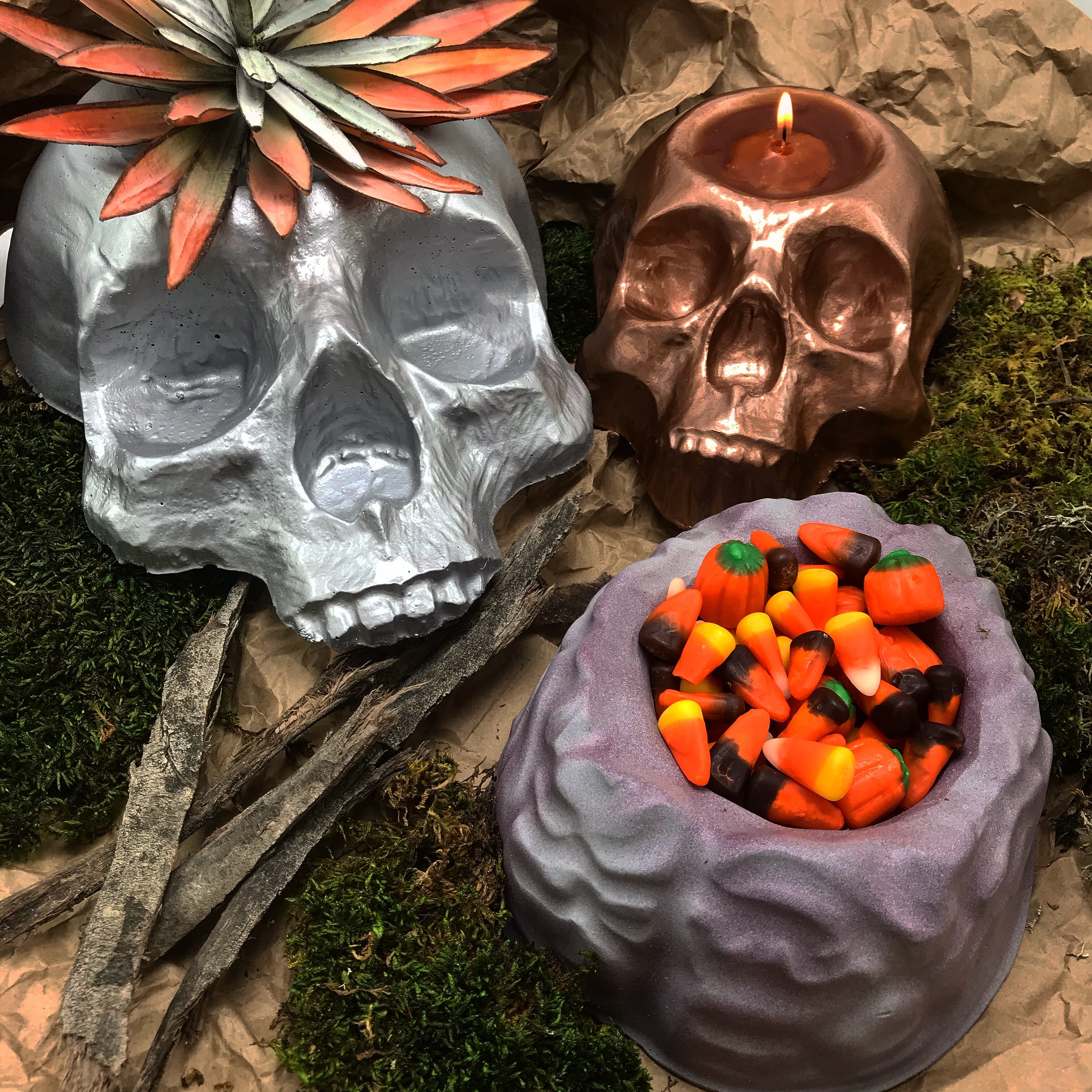 3-piece macabre planter mold set by Pacific Mold Design showing one 8-inch skull planter mold, one large skull planter mold, and one brain planter mold for concrete and plaster casting