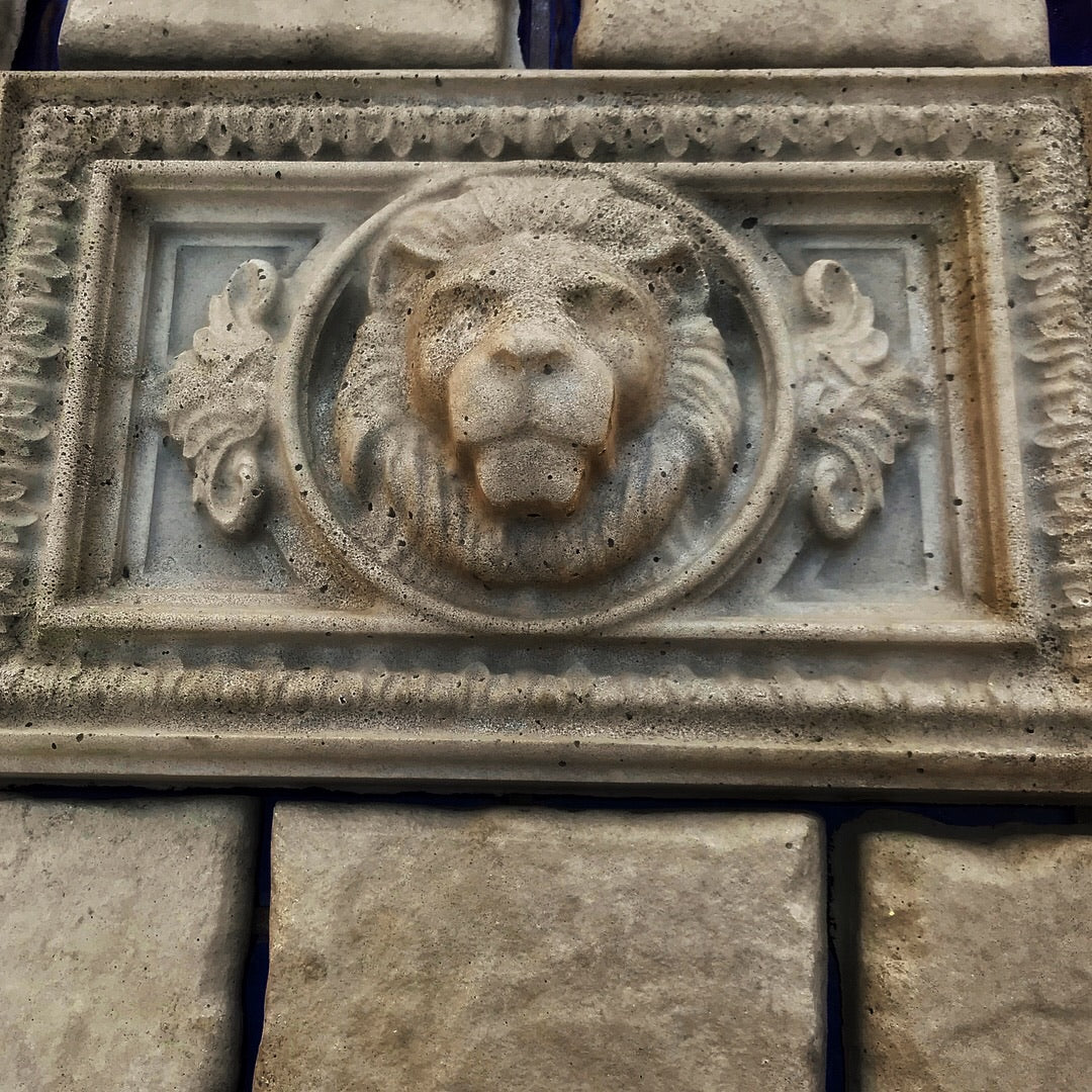 14-inch horizontal lion ABS casting mold by Pacific Mold Design showing regal wide-format lion head with detailed mane for casting concrete plaster garden wall art and architectural décor